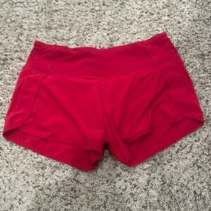 Lululemon Speed up Shorts! Size 4, 4 inch, tags still on, rarely worn